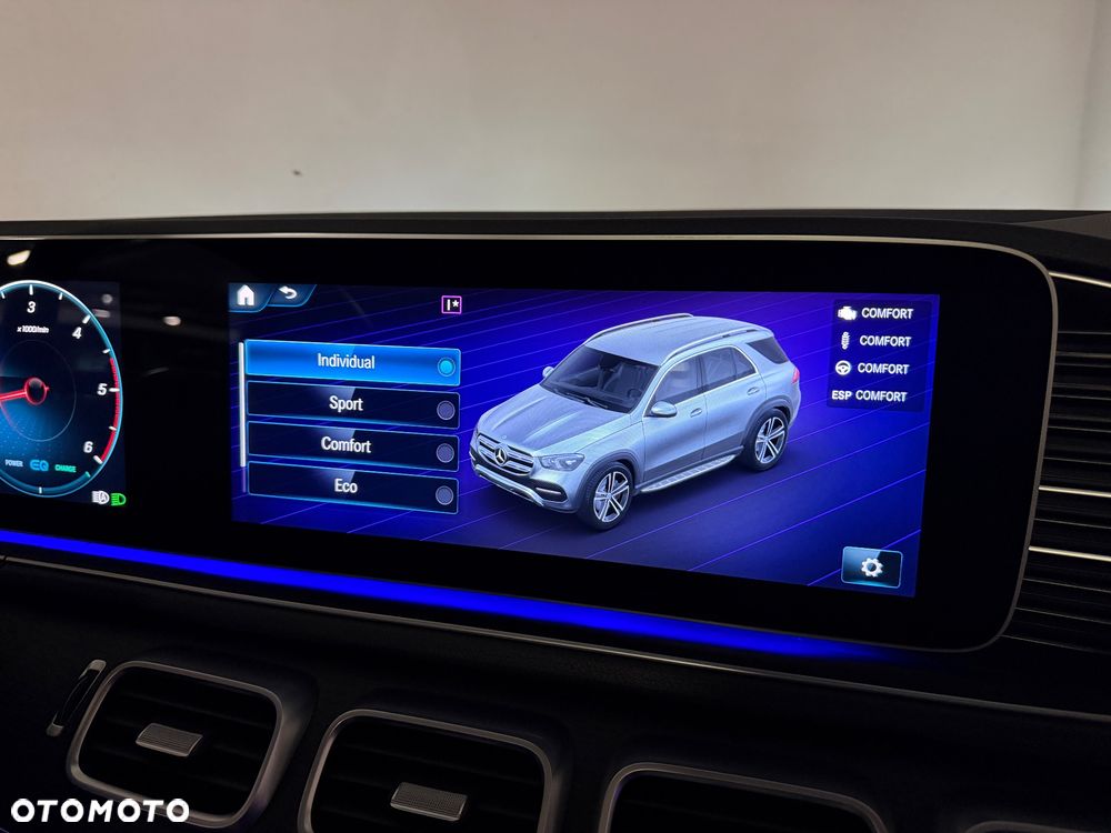 Mercedes-Benz GLE 300 d 4Matic 9G-TRONIC AMG Line - 18