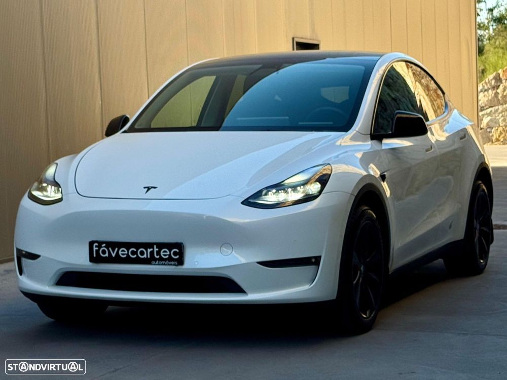 Tesla Model Y Long Range Tração Integral - 23