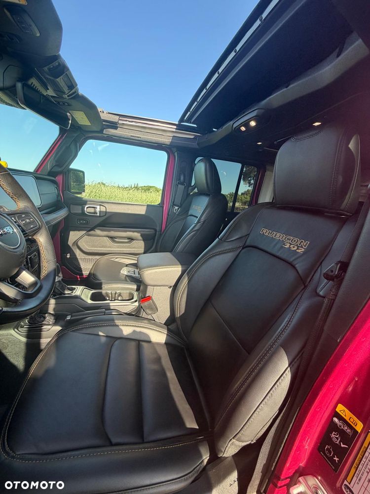 Jeep Wrangler - 11