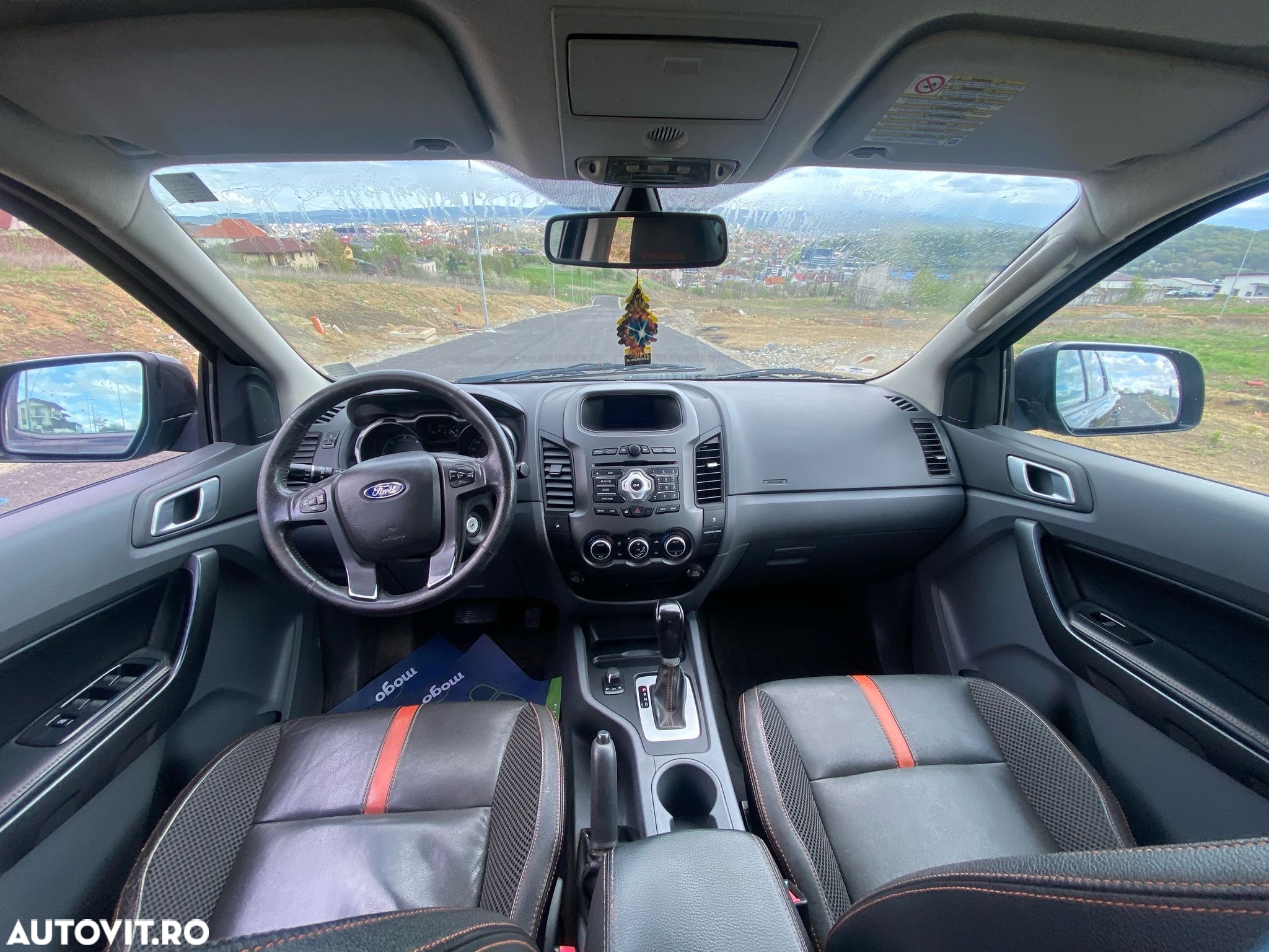 Ford Ranger Pick-Up 3.2 Duratorq 200 CP 4x4 Cabina Dubla Wildtrack Aut. - 17