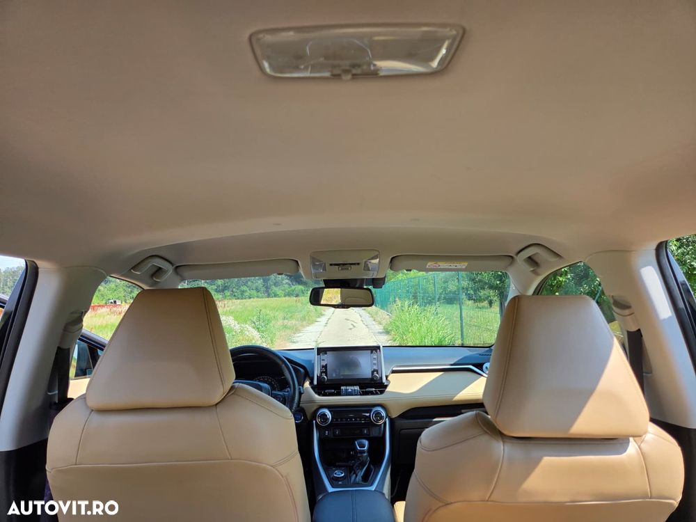 TOYOTA RAV4 2019 — imagine 2