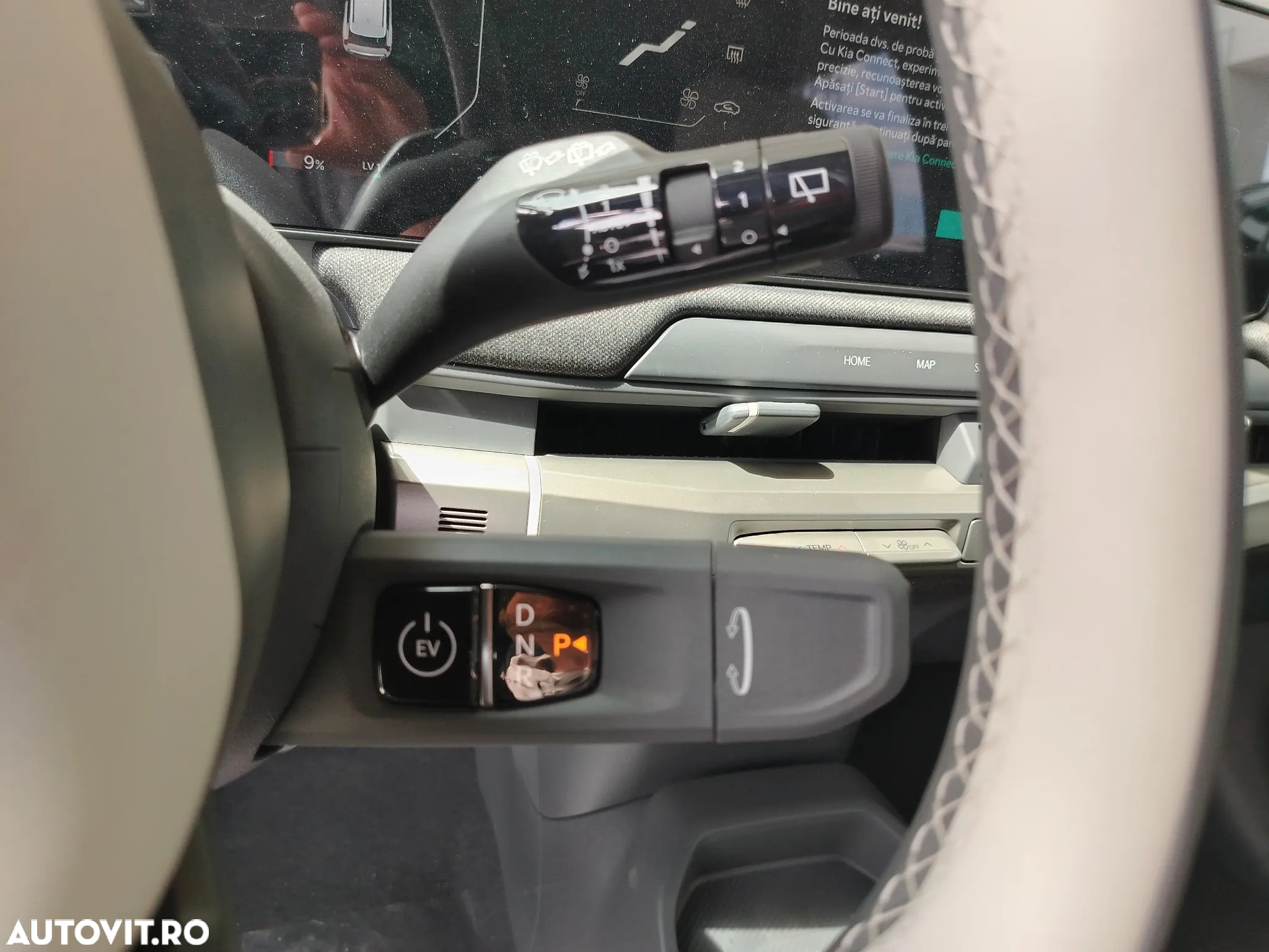 Kia EV3 81.4 kWh 4x2 AT GT Line - 21