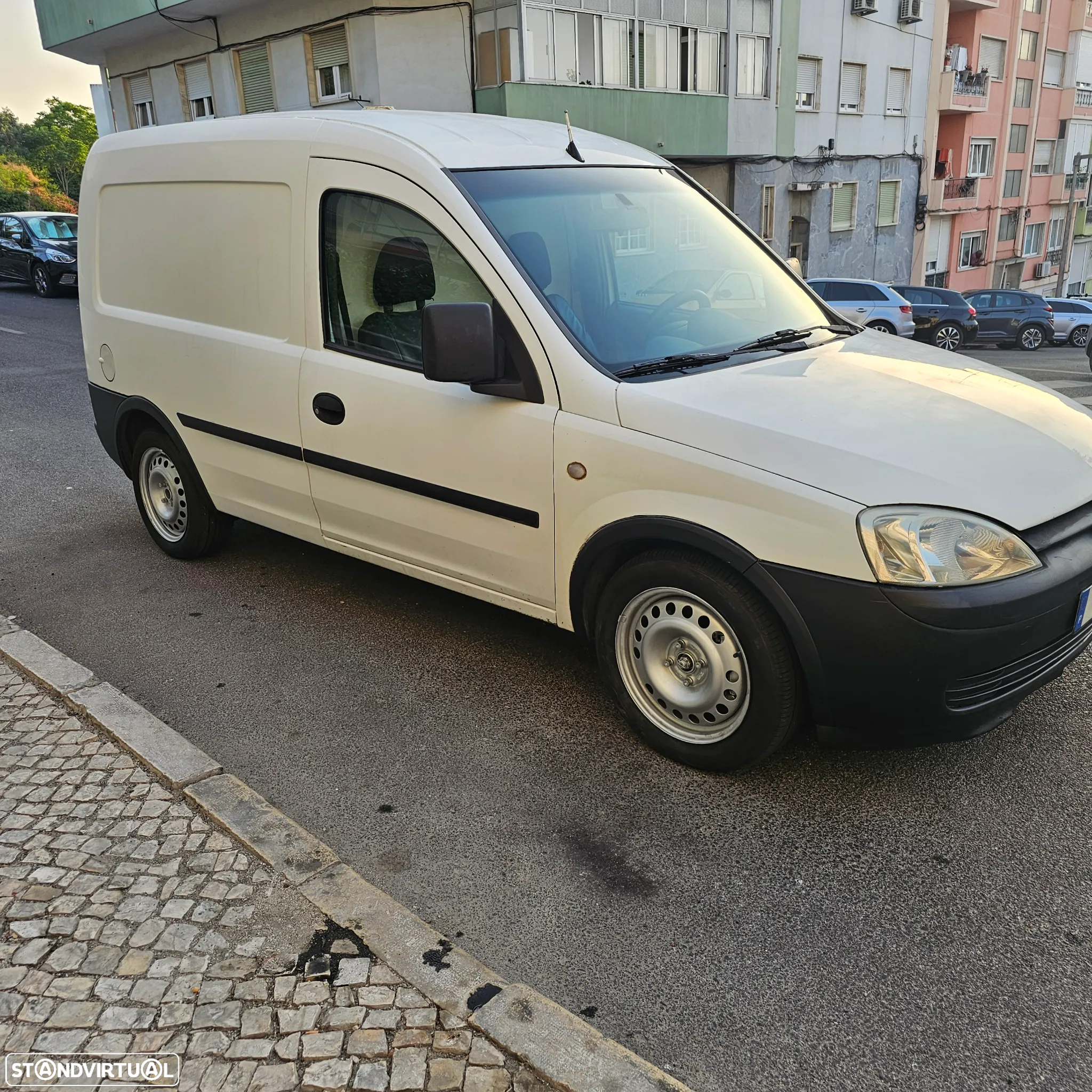 Opel Combo isótermica - 5