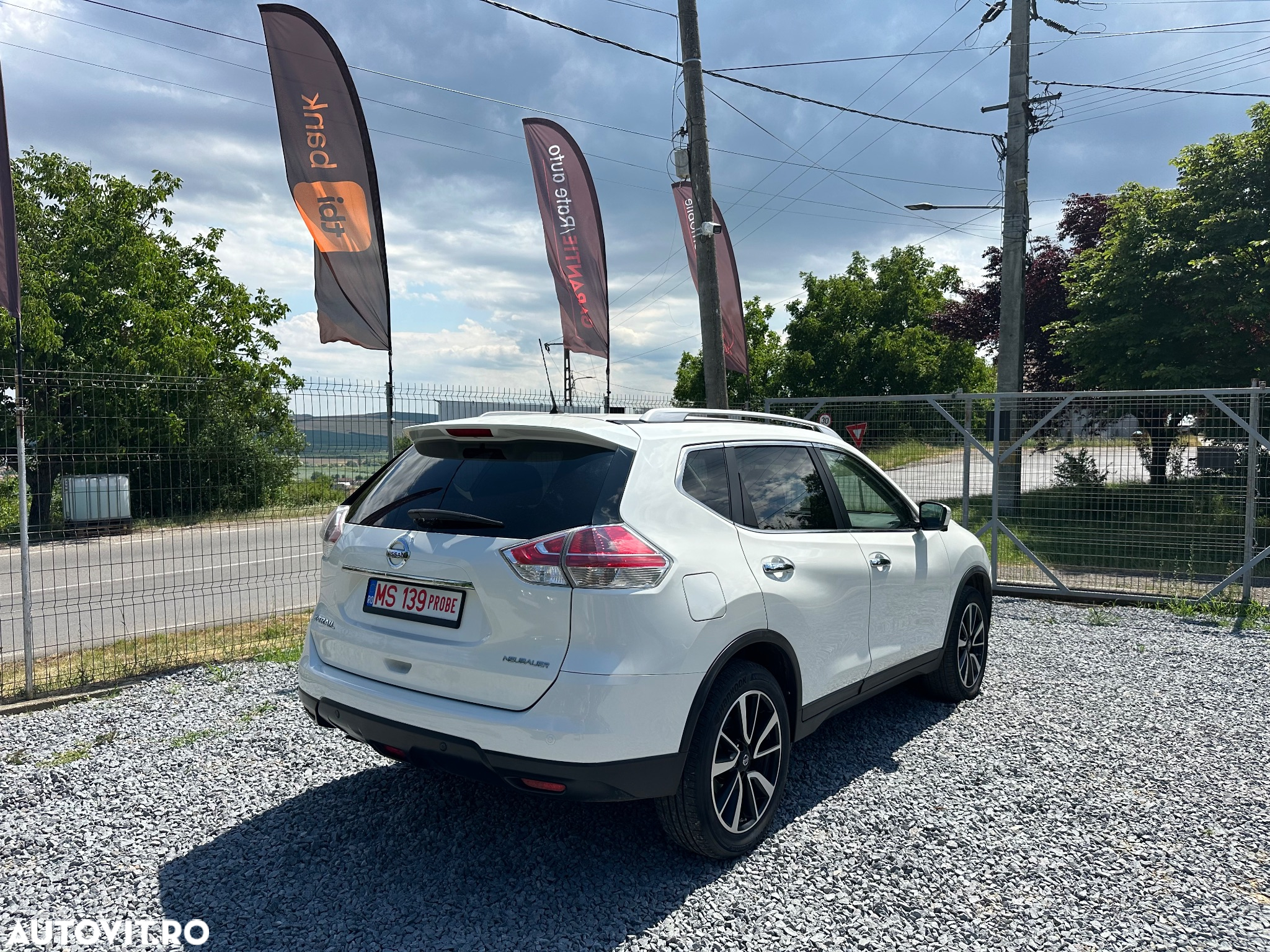 Nissan X-Trail 1.6 dCi Tekna - 3