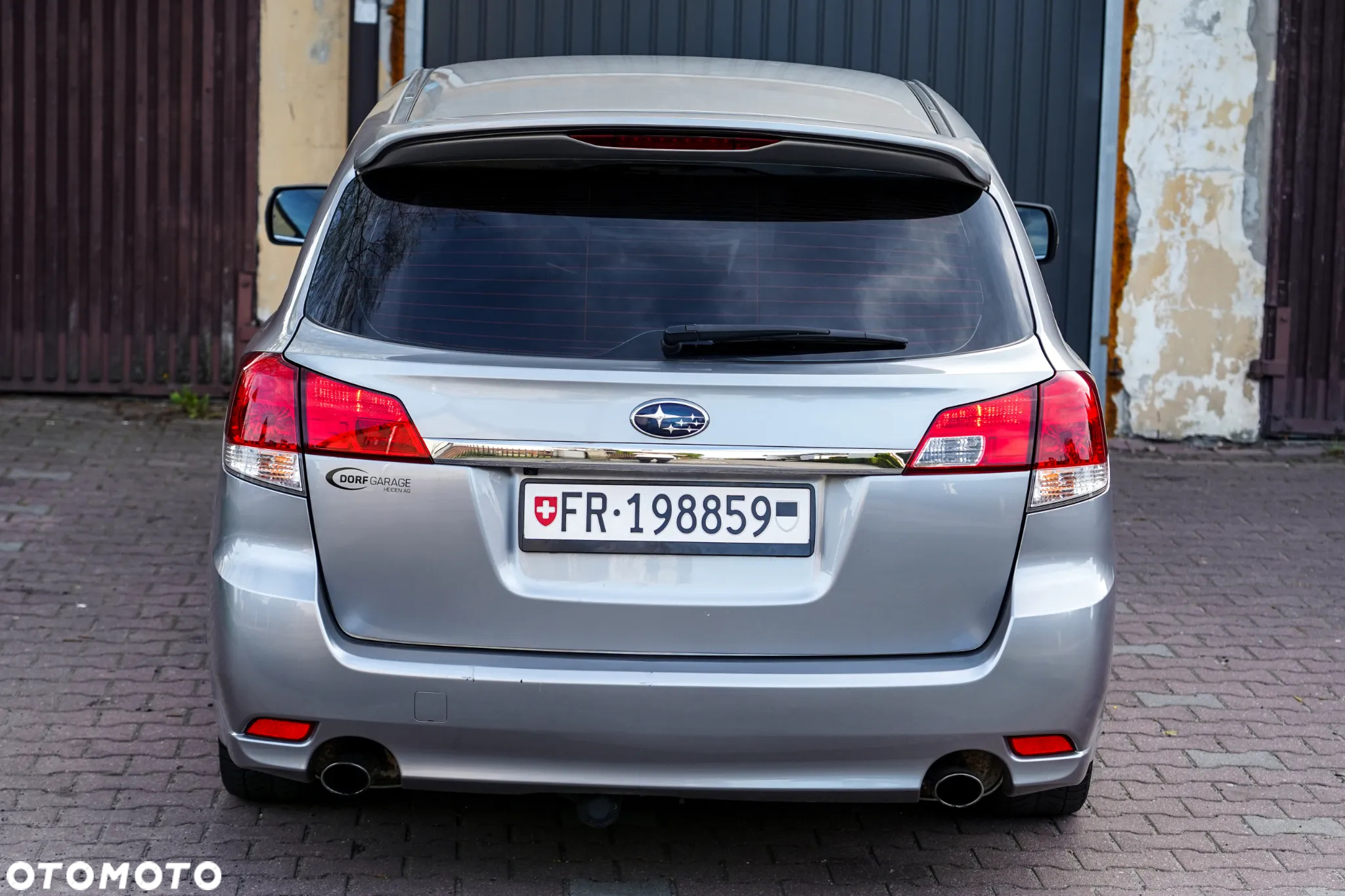 Subaru Legacy 2.5i GT - 9