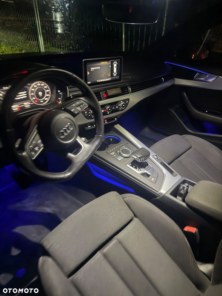 Audi A4 Avant - 10