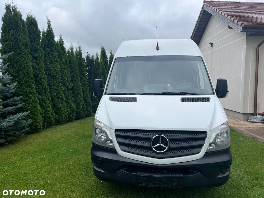 Mercedes-Benz Sprinter - 3