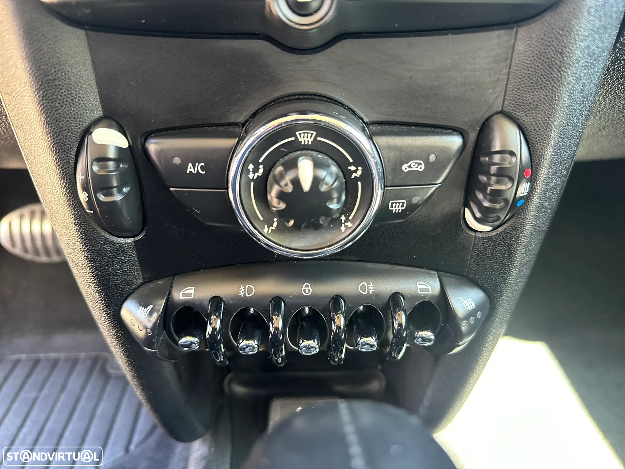 MINI 3 Portas Cooper S Auto - 16