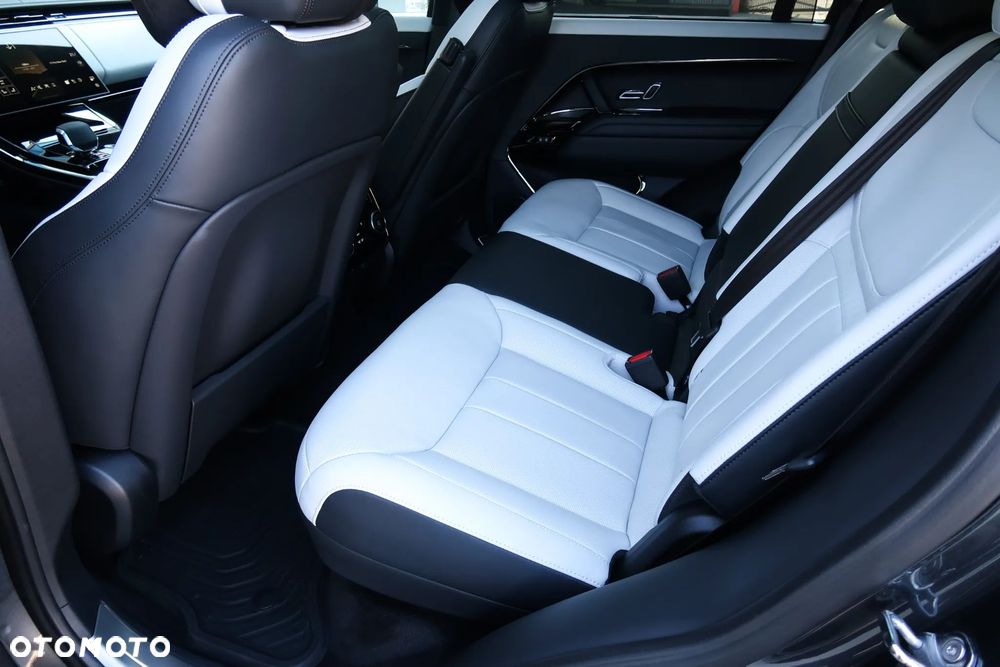 Land Rover Range Rover Sport S 3.0 D350 mHEV Autobiography - 23