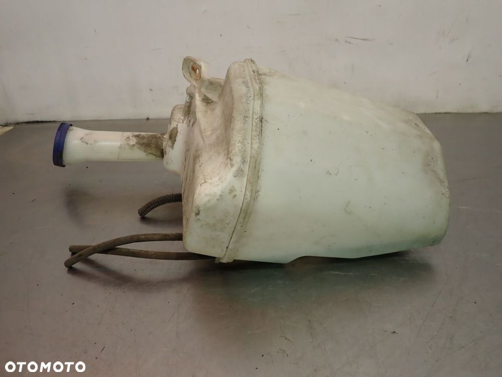 ZBIORNICZEK SPRYSKIWACZY PEUGEOT 107 - 5