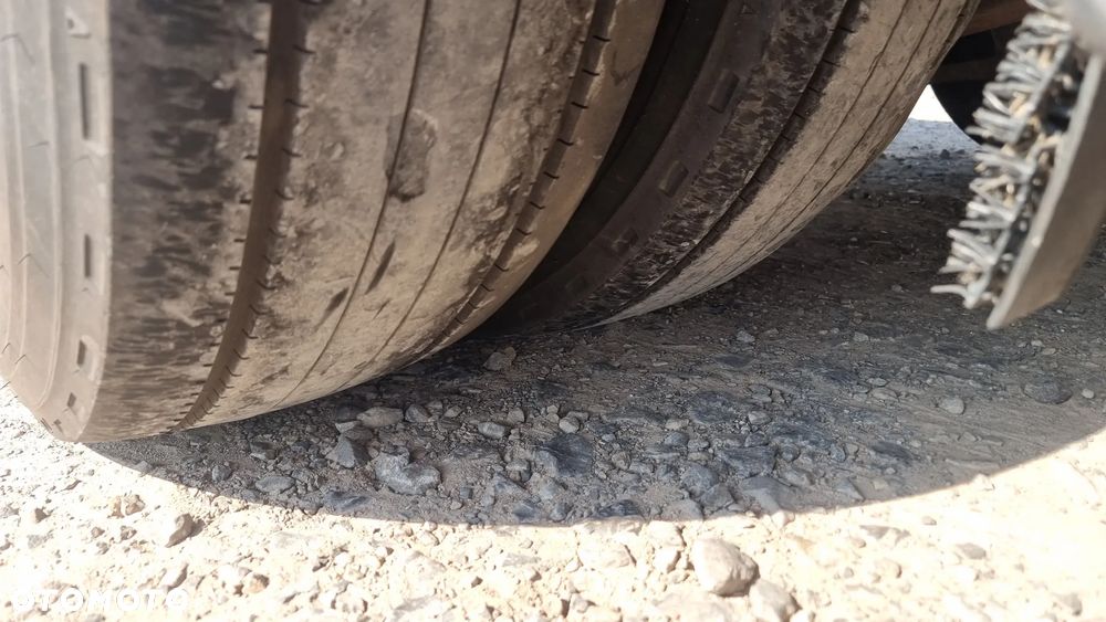 Möslein 62.000zł netto NACZEPA NISKOPODWOZIOWA 2011 ROK UCHWYTY POD KONTENERY 3 OSIOWA 17.5 KOŁA   ST.BDB MOŻLIWOŚĆ TRANSPORTU - 23