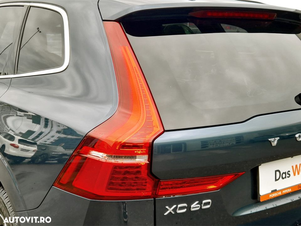 Volvo XC 60 B4 MHEV Momentum - 11