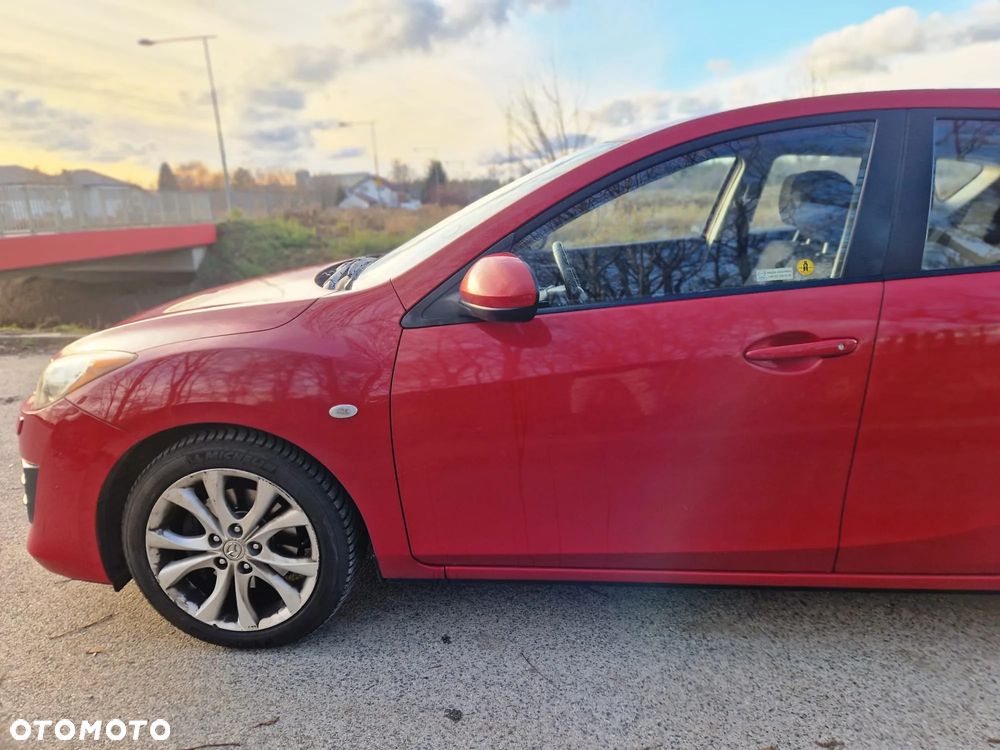 Mazda 3 2.0 Exclusive + - 3