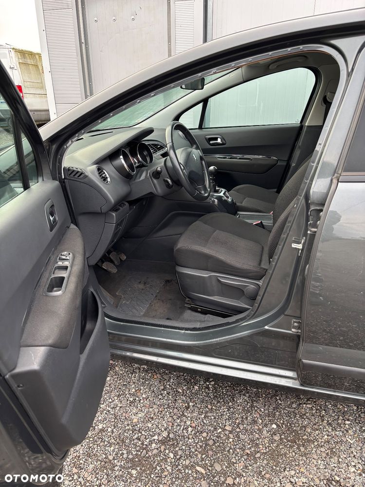 Peugeot 5008 - 9