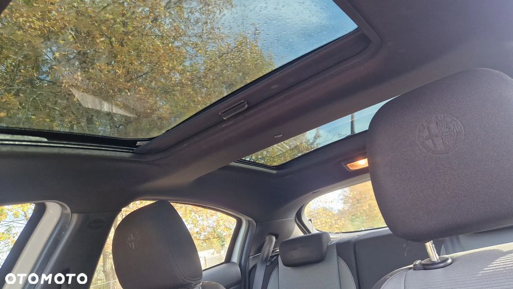 Alfa Romeo Giulietta 1.4 TB 16V Multiair TCT Sport - 21