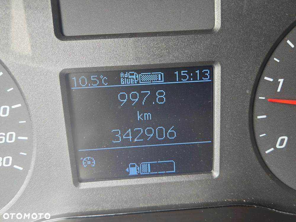 Mercedes-Benz Sprinter - 19