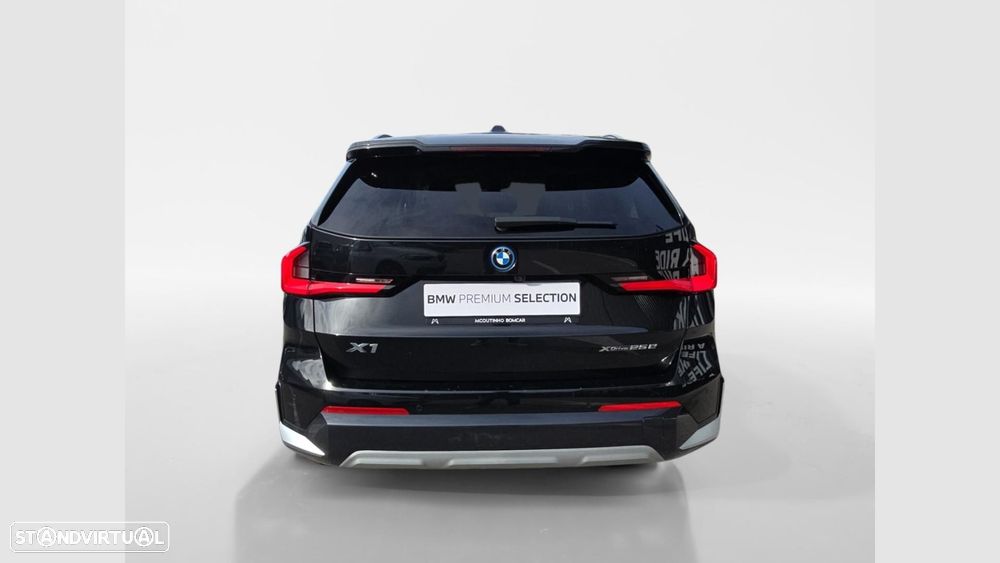 BMW x1 xDrive25e xLine - 9
