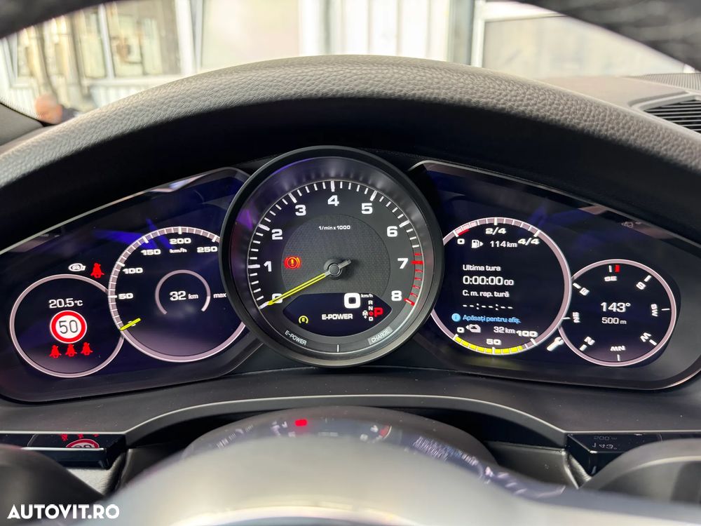 Porsche Cayenne E-Hybrid Tiptronic S - 26