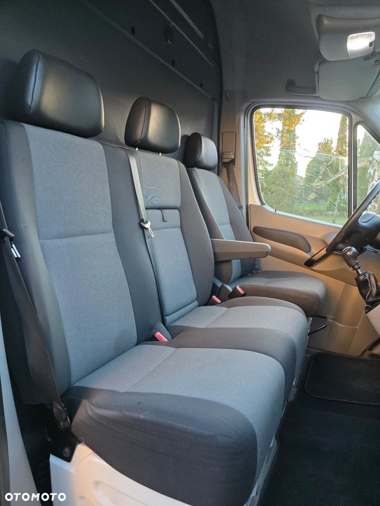 Volkswagen Crafter - 27