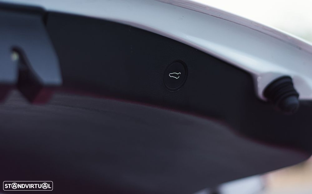 Tesla Model 3 Long Range Tração Integral - 18