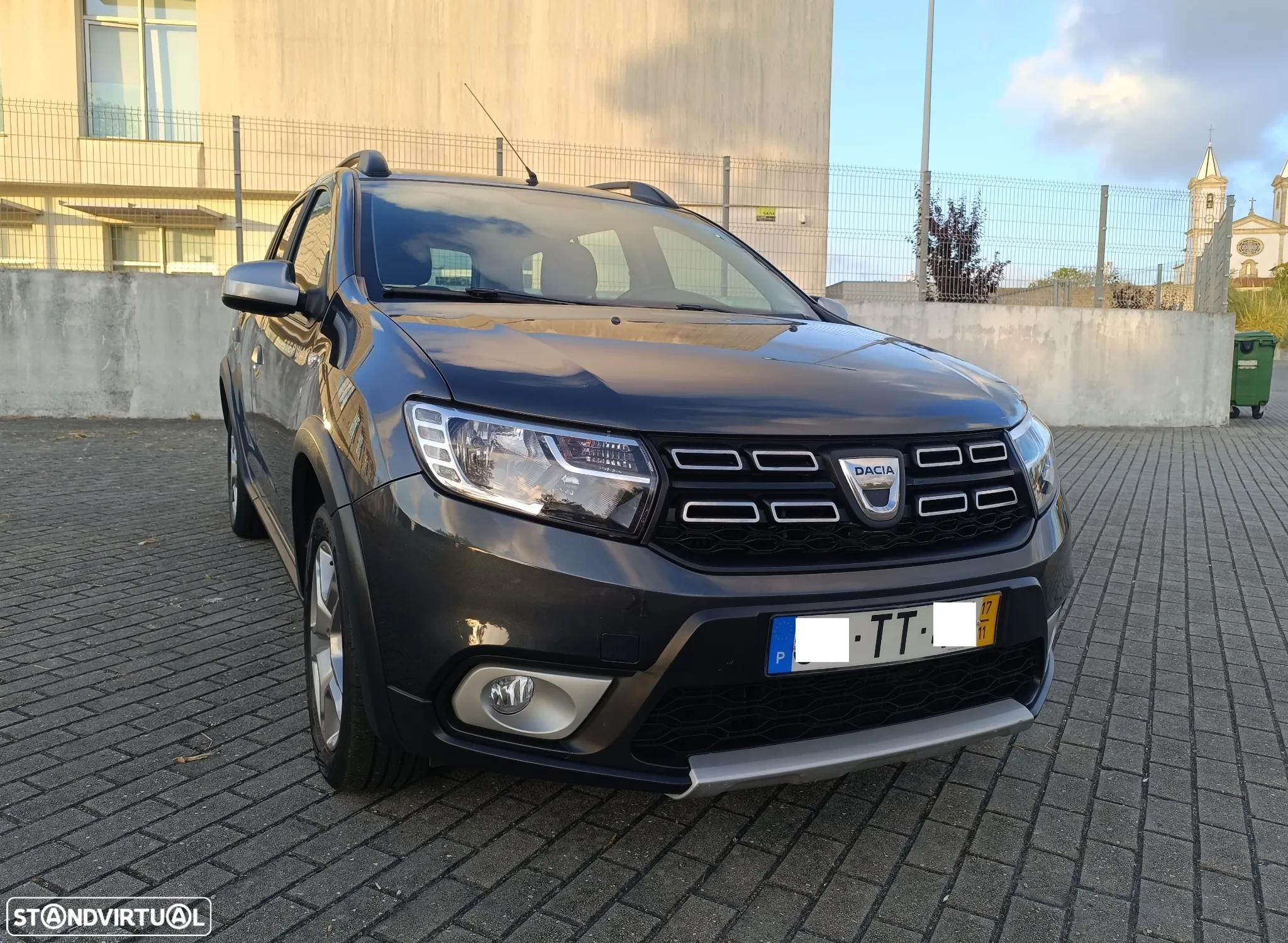 Dacia Logan MCV 0.9 TCe Stepway - 3