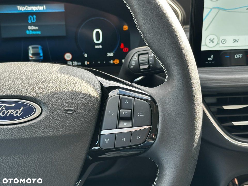 Ford Kuga - 19