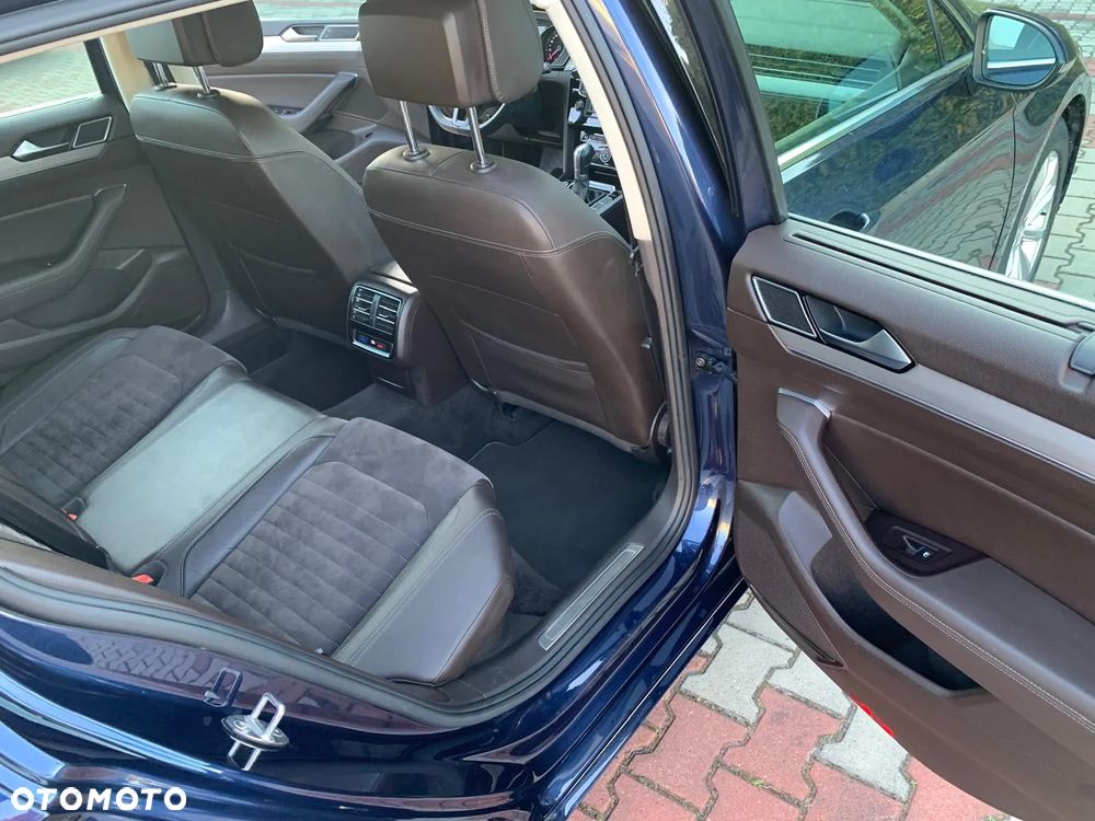 Volkswagen Passat 2.0 TDI BMT Highline DSG - 17
