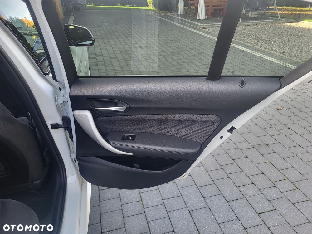 BMW Seria 1 118d - 9