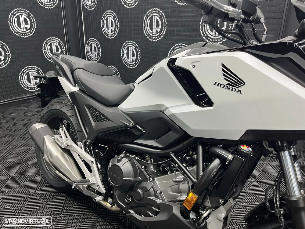 Honda NC750X 2025 - 5