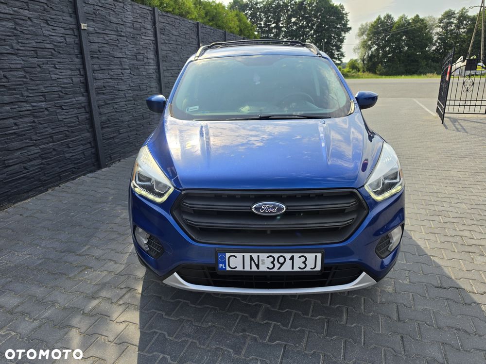 Ford Kuga - 2