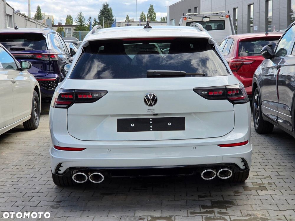 Volkswagen Golf - 9