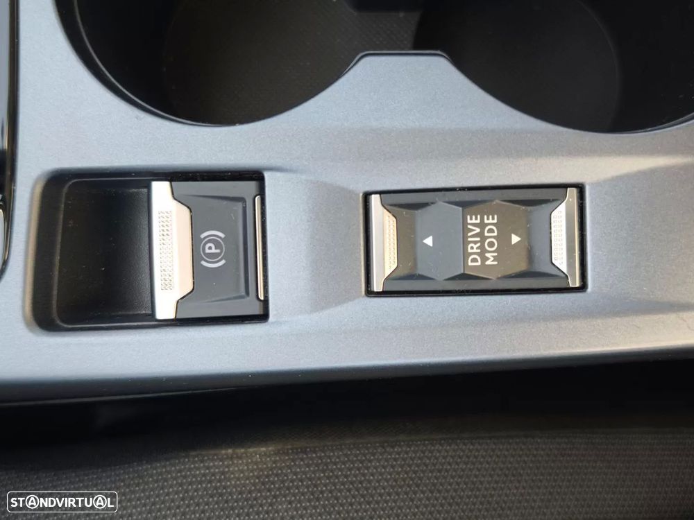 Peugeot 2008 PureTech 130 EAT8 Allure - 14
