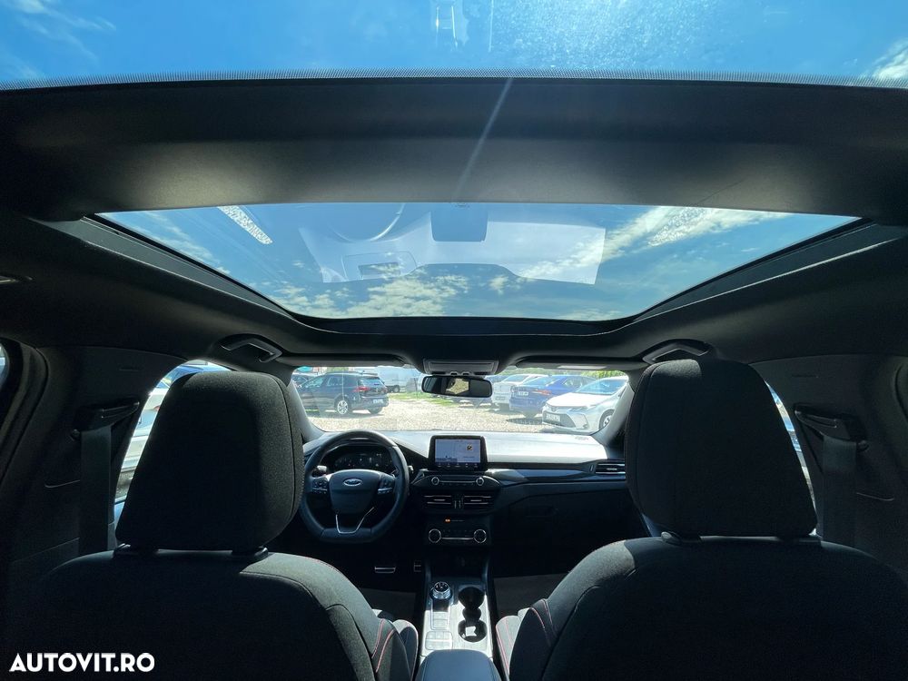 Ford Focus 1.5 EcoBoost ST-Line - 8