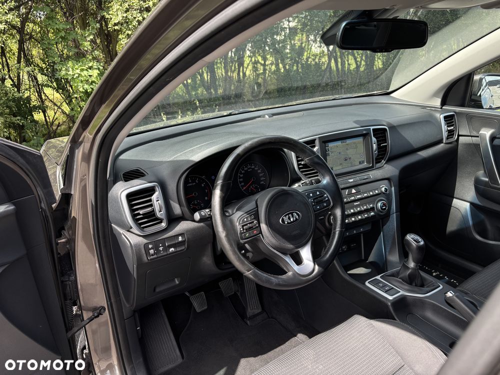 Kia Sportage 1.6 GDI L 2WD - 11