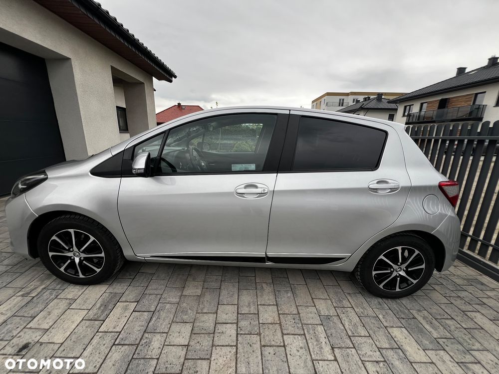 Toyota Yaris 1.5 Premium - 20