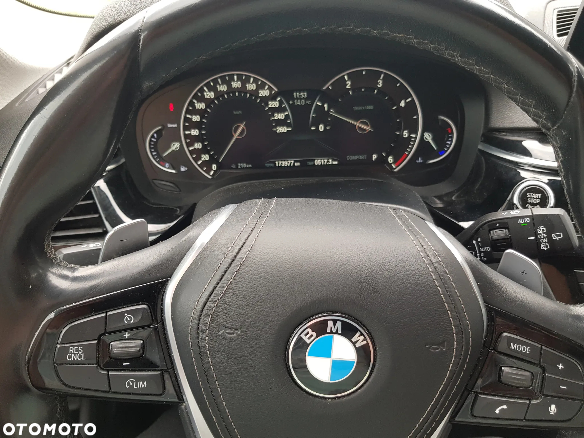 BMW Seria 5 520d xDrive Sport Line sport - 10