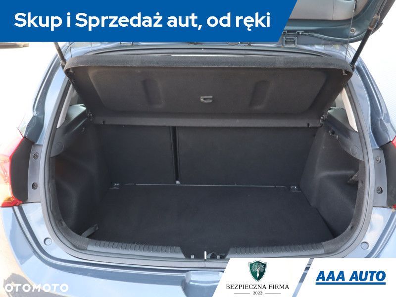 Kia Ceed - 15