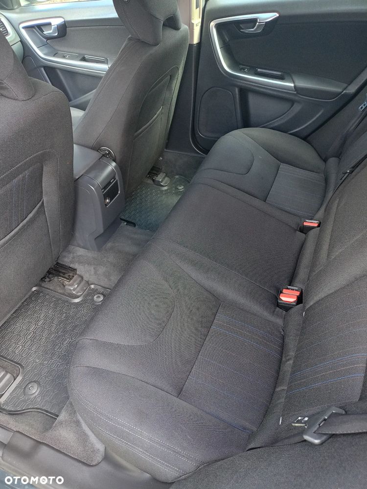 Volvo V60 D3 - 10