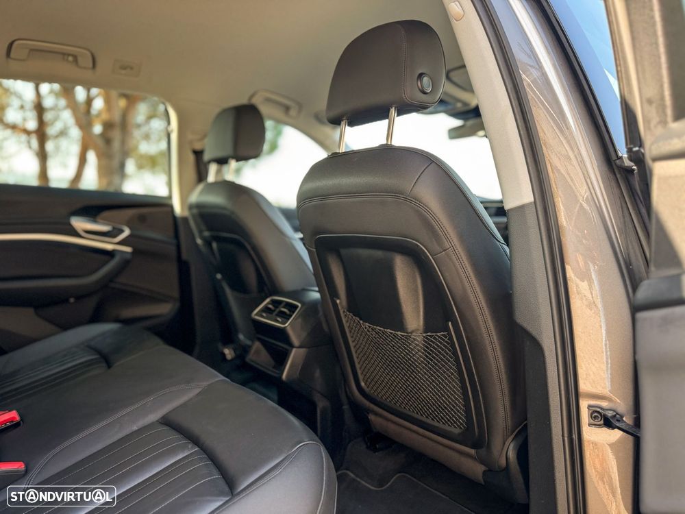 Audi e-tron 55 quattro Advanced - 34