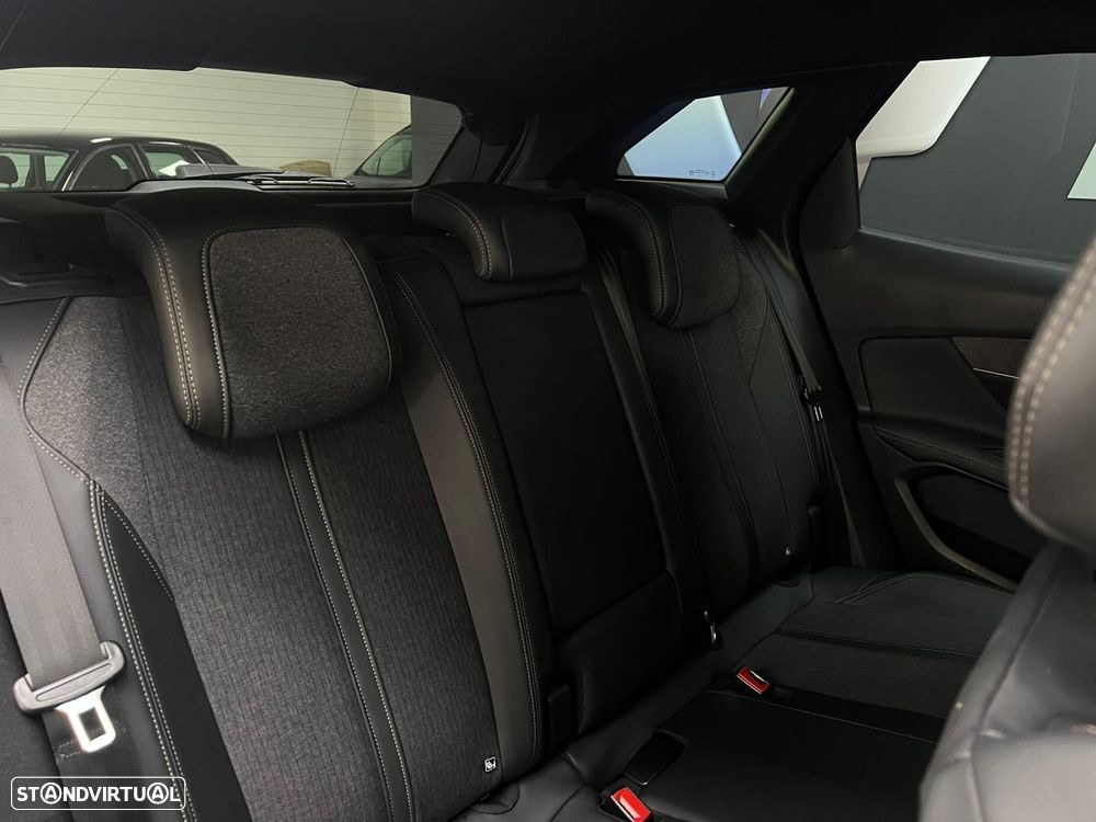 Peugeot 3008 1.5 BlueHDi GT Line - 36