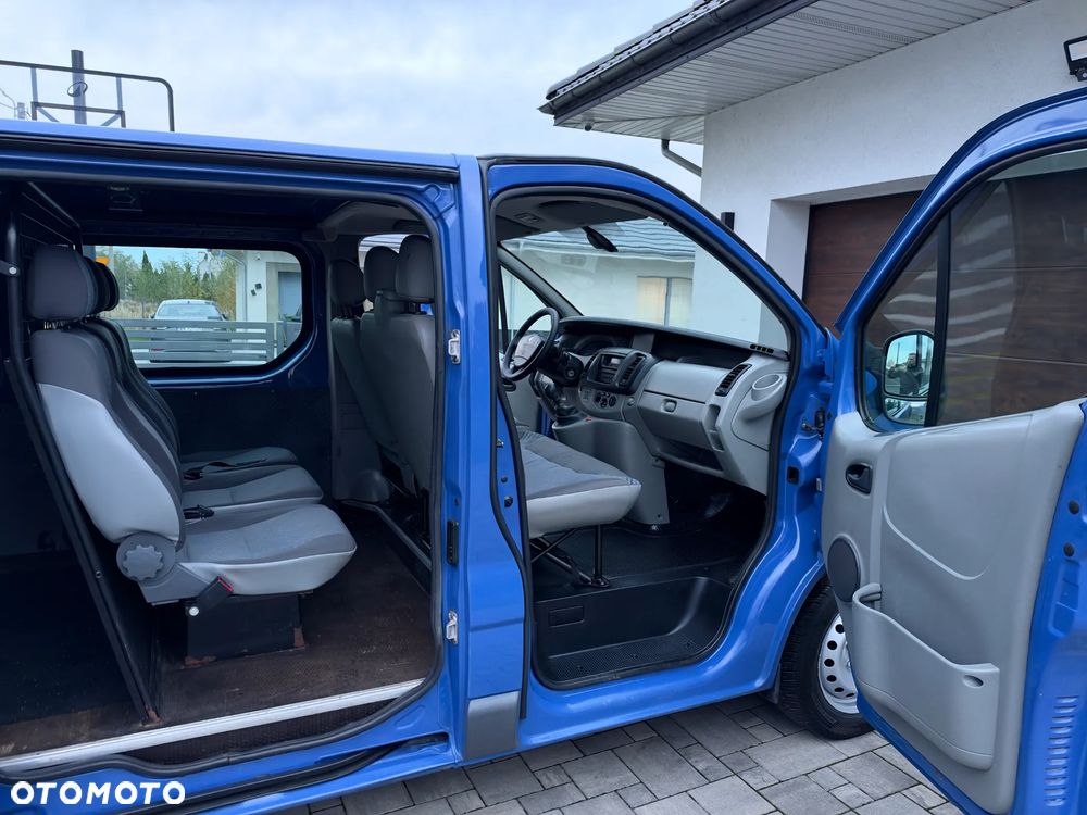 Renault Trafic - 12