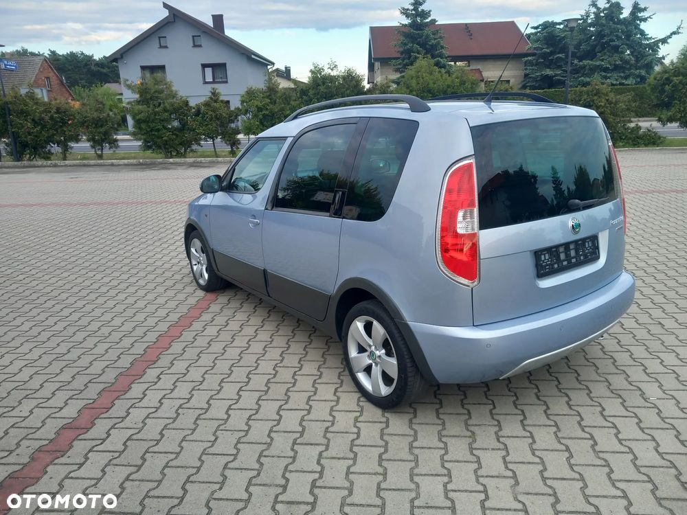Skoda Roomster 1.6 TDI DPF Scout - 12