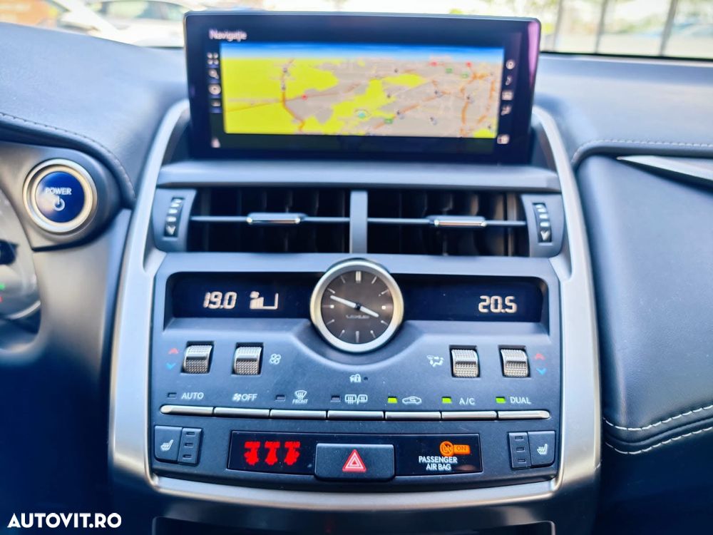 Lexus Seria NX 300h E-FOUR Executive-Line - 29