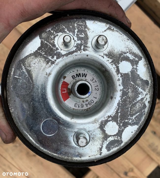 PODUSZKA NIVO LEWA JAK NOWA BMW E39 - 5