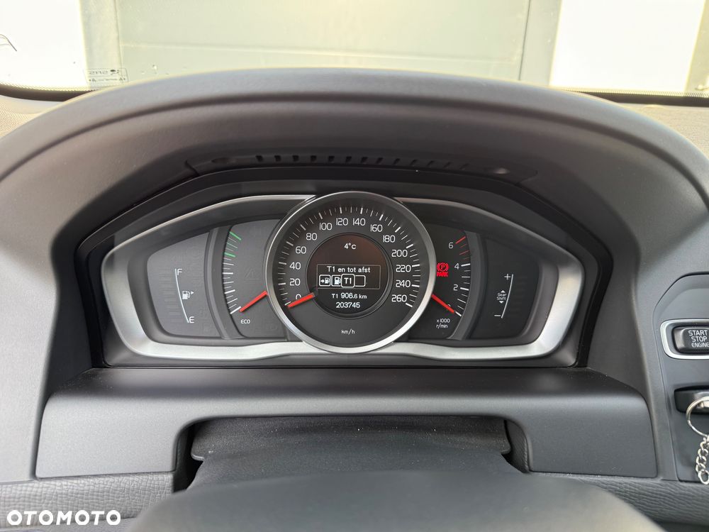 Volvo XC 60 D3 Drive-E Kinetic - 15