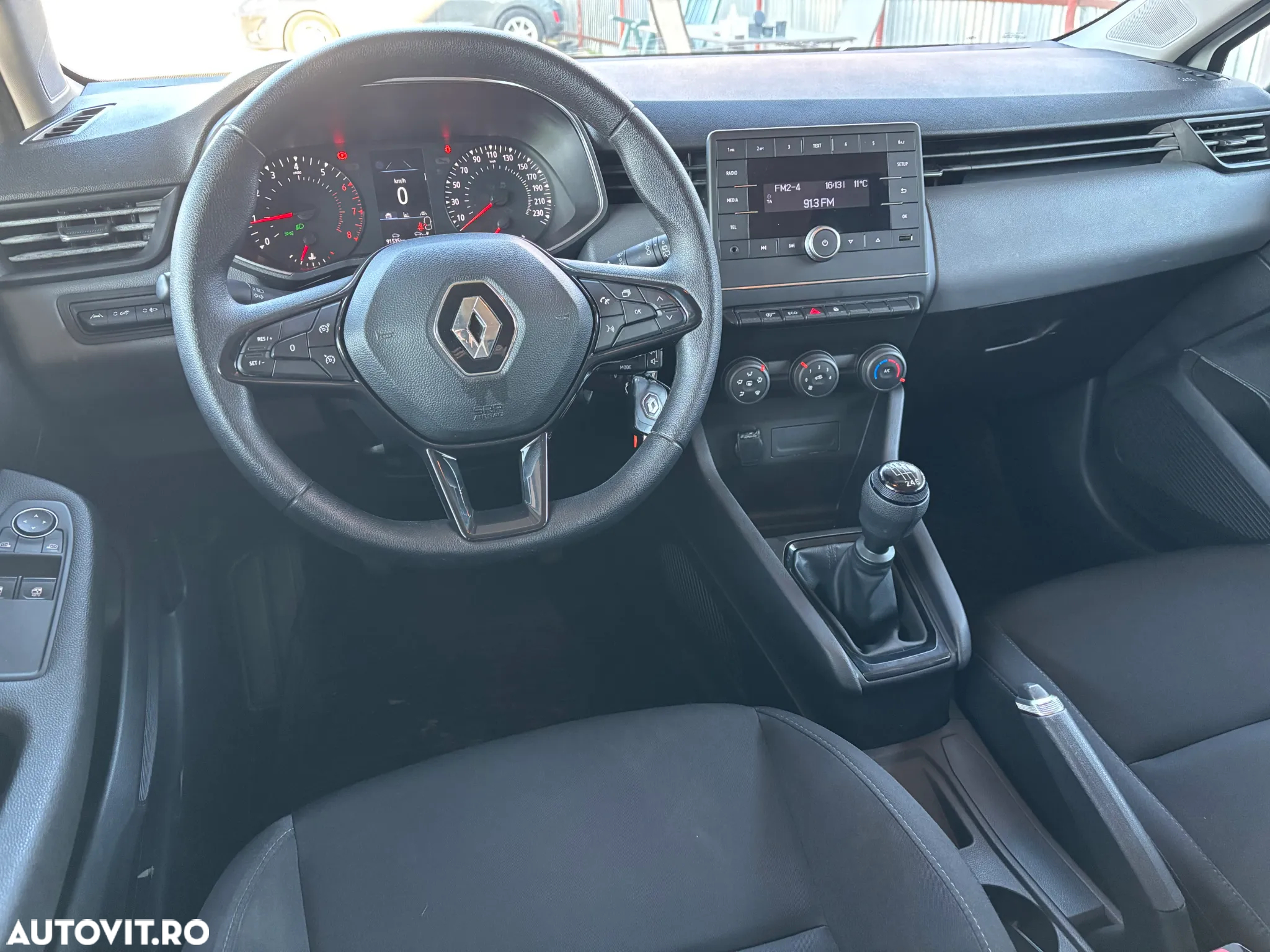 Renault Clio V 1.0 TCe 90 Techno - 13