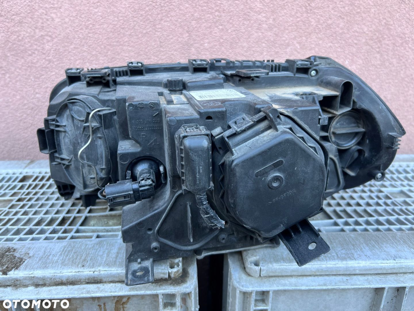 Lampa przednia BMW X3 E83 LIFT XENON DYNAMIC PRAWA EUROPA ORYGINALNA AL - 3