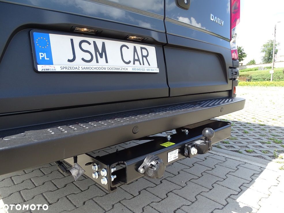 Iveco Daily 35S18 L4H3 3.0 180 Blaszak Furgon UNIKAT!! 77 Tyś.km. JAK NOWY!! Salon PL 1 Wł.!! - 14