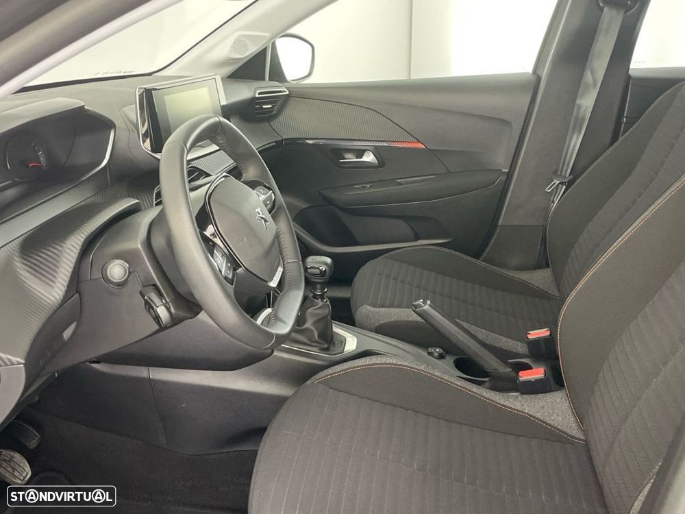 Peugeot 208 1.2 PureTech Allure - 11