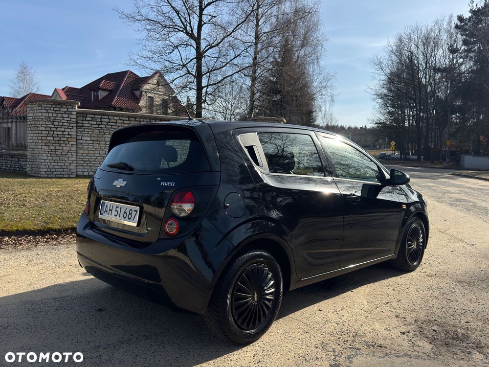 Chevrolet Aveo 1.2 LT - 6
